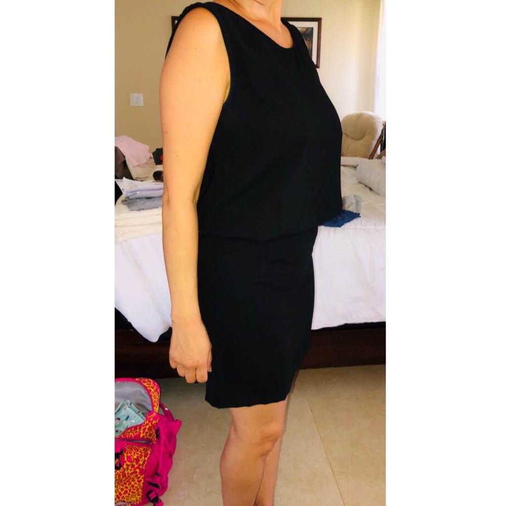 Black backless dress